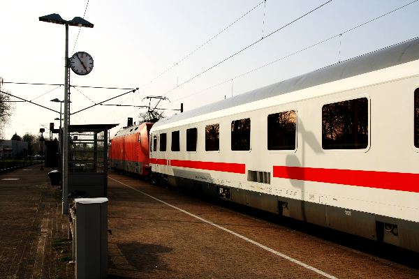 Bahn Augustfehn Anfahrt